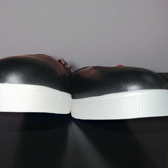 NEW Lori Goldstein Women’s SZ 11 Shoes Black Flats Shoes Leather Slip In - Picture 5 of 7